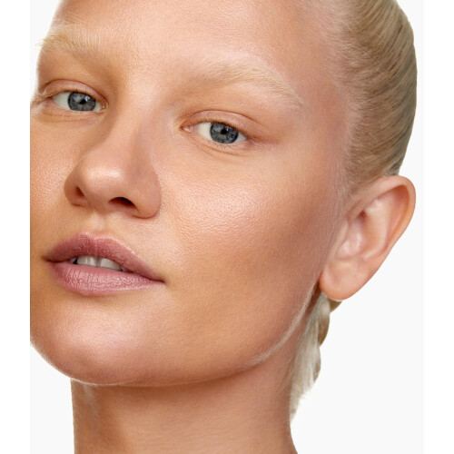 MAKE Beauty - Diffusion Dew - Radiant Skin Tint (Tan 06) 2