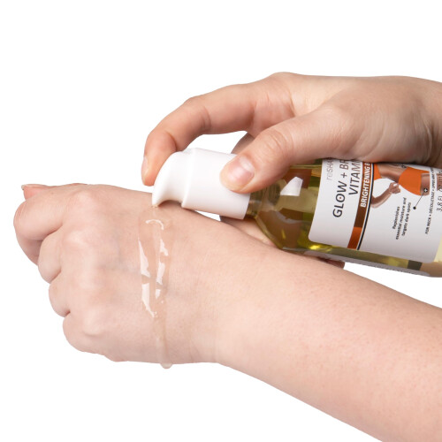 Glow + Aufhellendes Vitamin C, Aufhellendes Körperöl 1