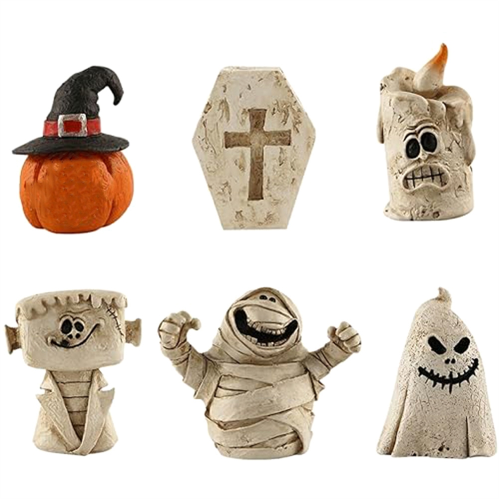 Spactz Halloween Tabletop Decorations The Perfect Gift, Gothic Spooky Mummy Resin Figurine