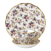 Royal Albert 100 Years 1940 3-delt s?t (tekop underkop og tallerken 8"""")
