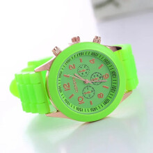 (Light green) Ladies Fashion Watch Womens Silicone Quartz Wristwatch