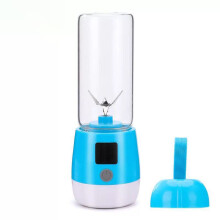(Blue) Multifunction Mini Juicer Food Milkshake Fruit Maker Machine USB Rechargeable Blender Camping Picnic