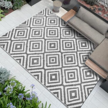 Famibay Outdoor Rug Garden Waterproof Large Outdoor Carpet Patio Rugs Reversible Plastic Straw Mat Lightweight Grey Geometric Garden Carpet for