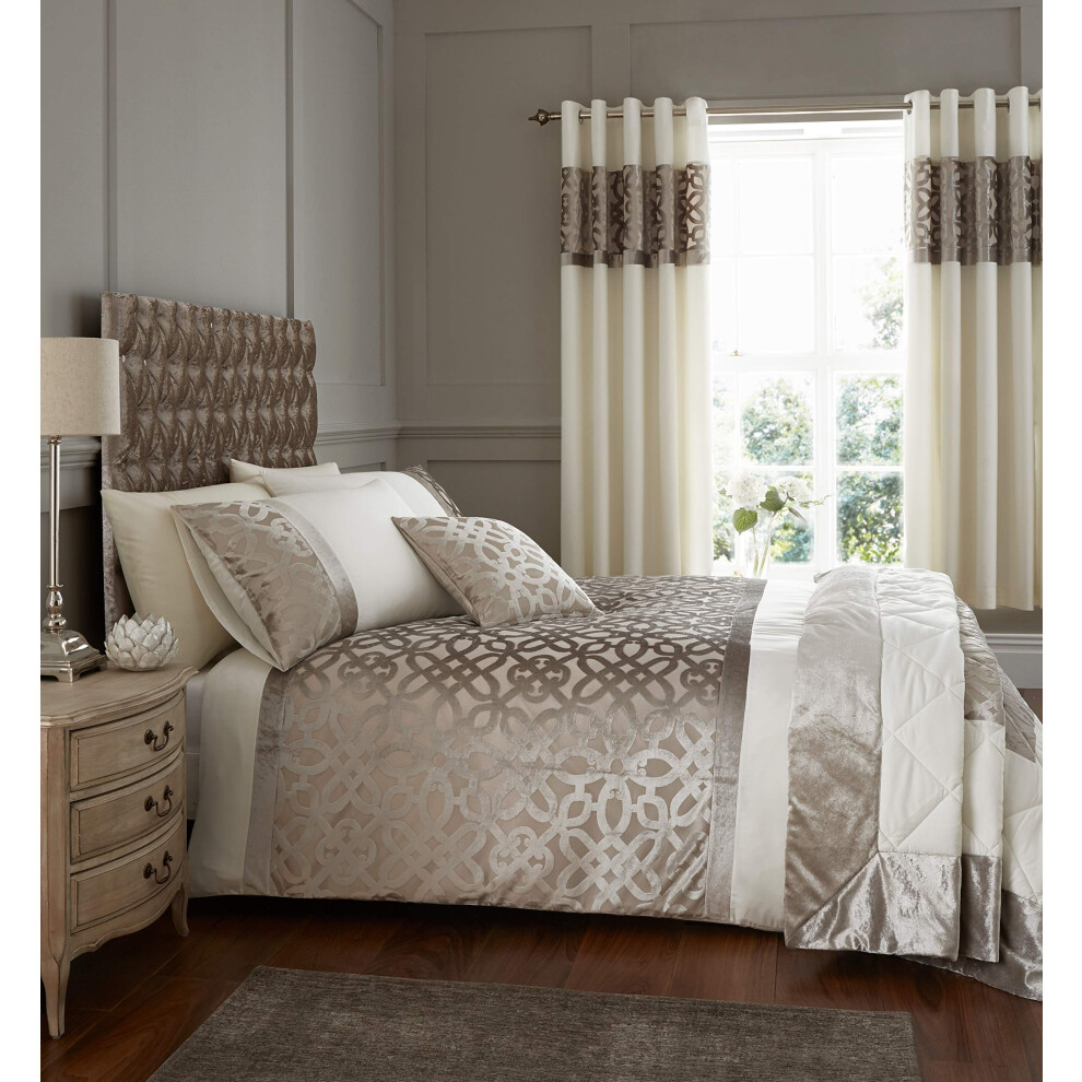 Catherine Lansfield Lattice Cut Velvet King Duvet Cover Set with Pillowcase Natural