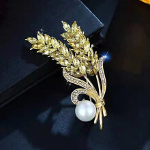 Elegant ladies brooch with stylish ears of wheat and flowers design, decorated with sparkling stones – perfect accessory for weddings, even