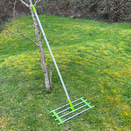 Selections Garden Lawn Levelling Rake Lute with Long Handle 1