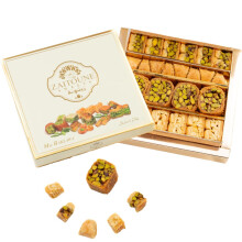 Zaitoune Cashew & Pistachio Baklava Selection Box - 250 g | Traditional Luxury Honey Pastry | Arabic Dessert with Authentic Flavours in Beautiful
