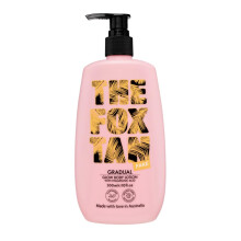 Telov mlko Fox Tan Gradual Glow Hydratacn samoopalovac mlko s kyselinou hyaluronovou pro prirozen oplen bez mouh vegansk a bez krutosti 300
