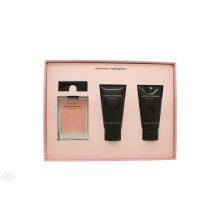 For Her Musc Noir 3 Piece Gift Set: Eau De Parfum 50ml - Body Lotion 50ml - Shower Gel 50ml