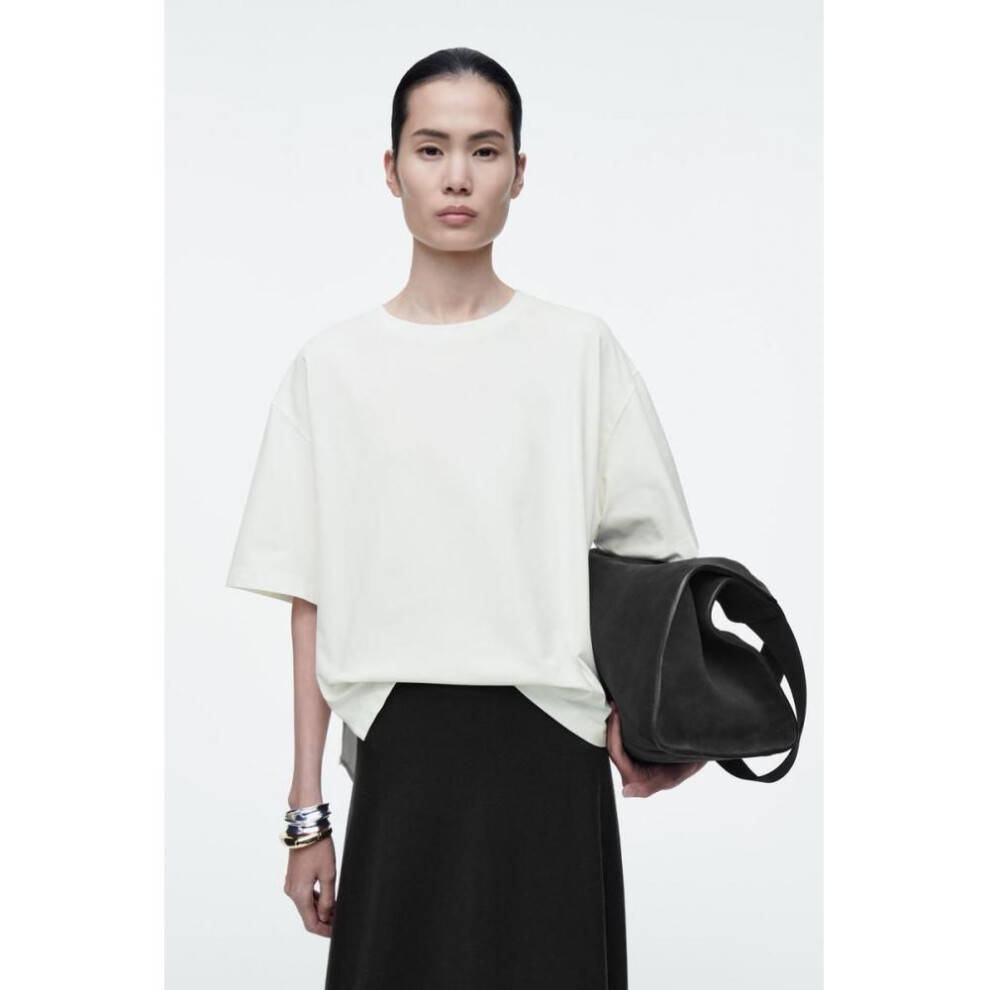 (off-white/XS) Cos Japan Contrast Panel T Shirt