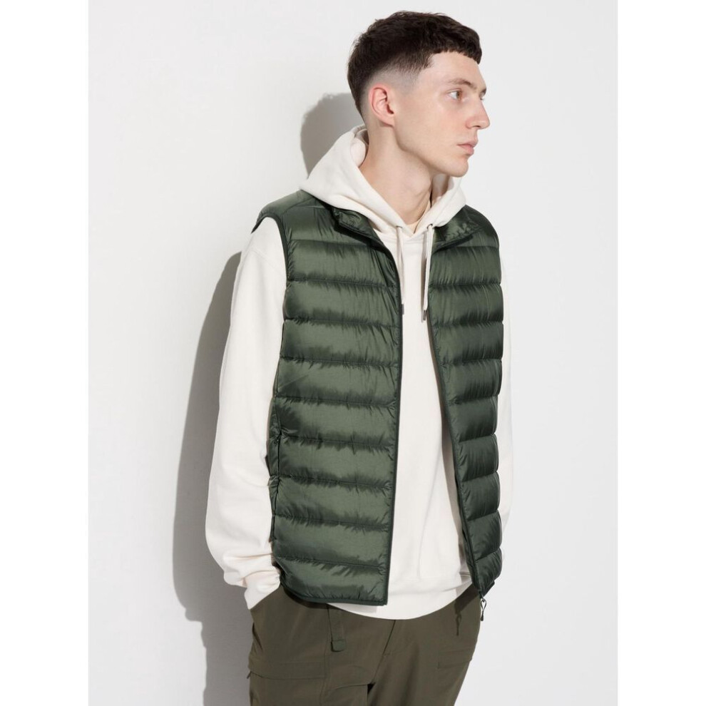 (56 OLIVE/XS) Uniqlo Japan Ultra Light Down Vest