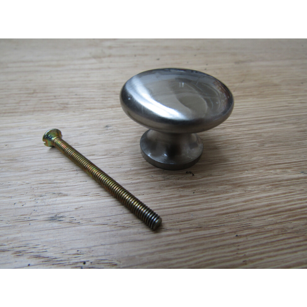 Shaker Cabinet Knob Satin Chrome By Ironmongery World 5057067951320
