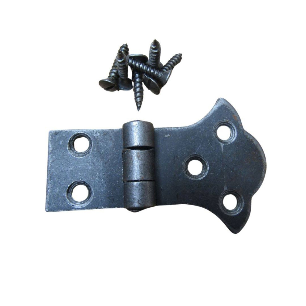 Pair Of Unequal Butterfly Hinges Antique Iron By Ironmongery World 5057067543174