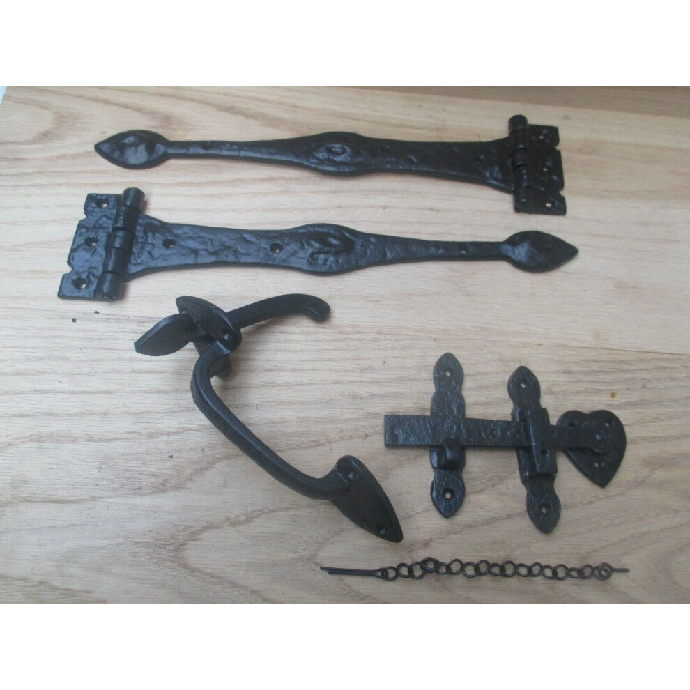 Set Of 14" Arrow Hinge & 7" Thumb Latch Black Antique By Ironmongery World 5057067980351