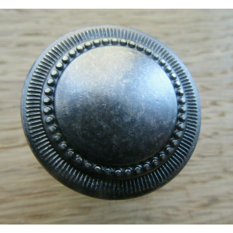Walton Round Cabinet Knob Antique Brass 32Mm By Ironmongery World 5055979719281