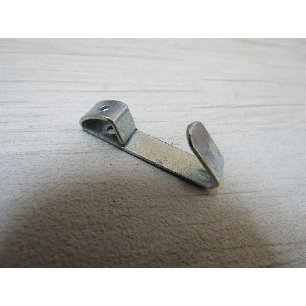Pack Of 10 Medium Picture Hooks Silver By Ironmongery World 5057067995034