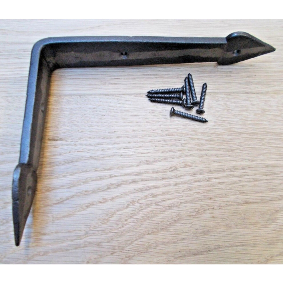 Pair Of 8" Spear Leaf Shelf Brackets Antique Iron By Ironmongery World 5057067978570