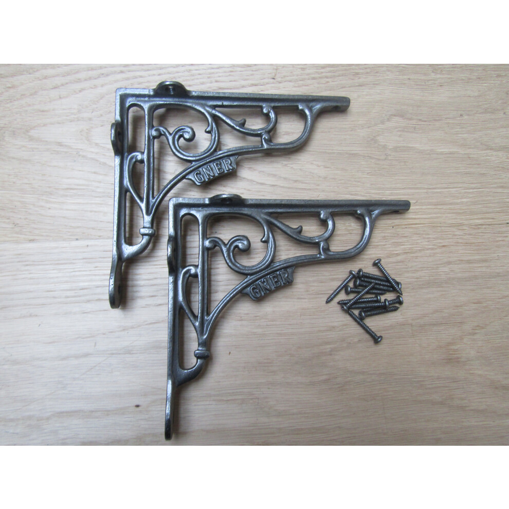 Gner Shelf Brackets Antique Iron 7" - Pair 5057067511012