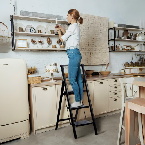 Heavy Duty 3 Step Folding Ladder with Handrail Black 1
