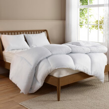 (10.5 Tog, Double Bed) UK-Made All-Season Duvet, Hypoallergenic