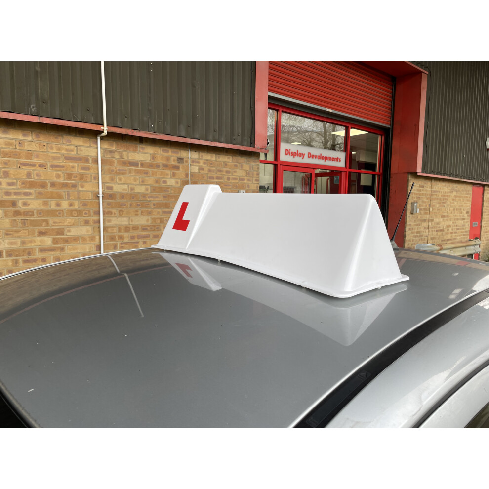 Magnetic Driving Instructor Roof Sign, White