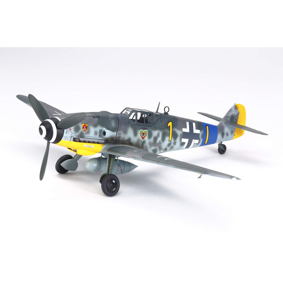 Tamiya 61117 Messerschmitt Bf-109 G6 1:48 Aircraft Model Kit