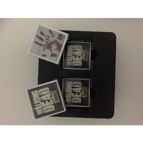 Cardinal The Walking Dead Trivia Game 2