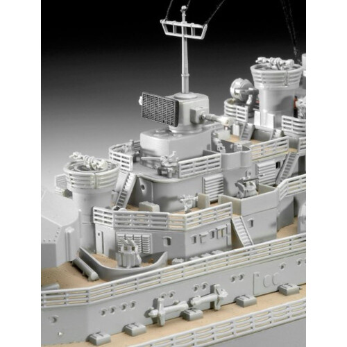 Revell Revell 05040 Bismarck 1:350 Scale Unbuilt/Unpainted Plastic Model Kit 2