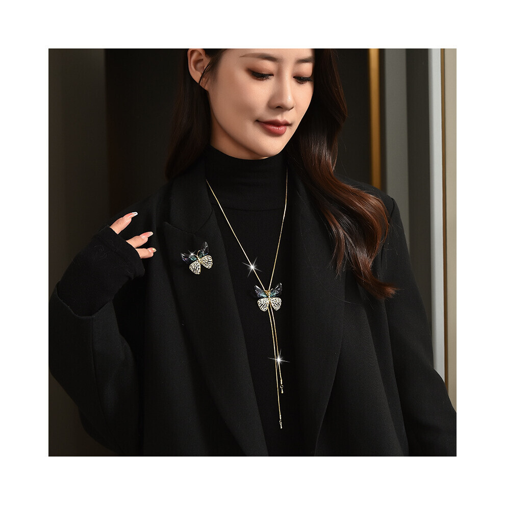 Collier pull long unique pour femme avec motif papillon vibrant pour des tenues d'hiver chics