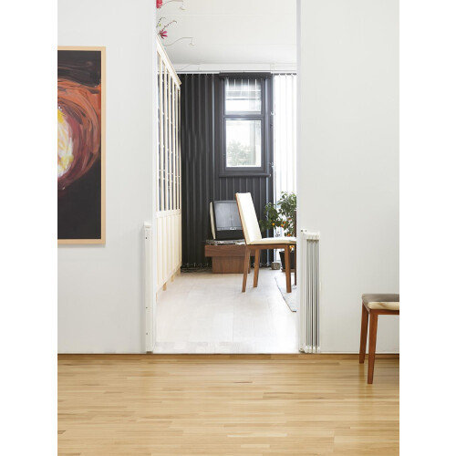 Safetots (White, 55 - 89cm) Safetots Automatic Folding Retractable Baby Gate