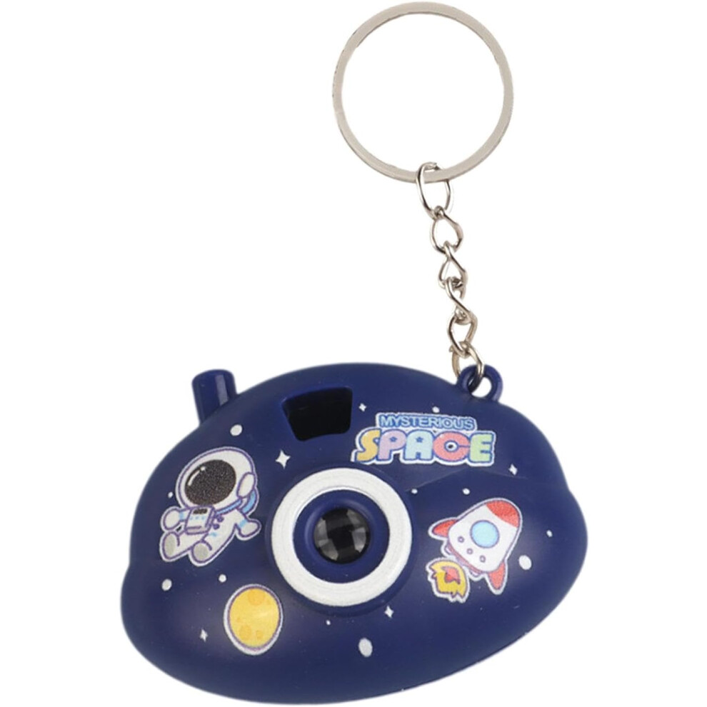 (Astronaut) Small Camera Keychain - Cute Small Camera Key Chain - Car Key Holder, Novelty Keyring Bag Pendant for Backpacks, Kids School Carnival Rewards