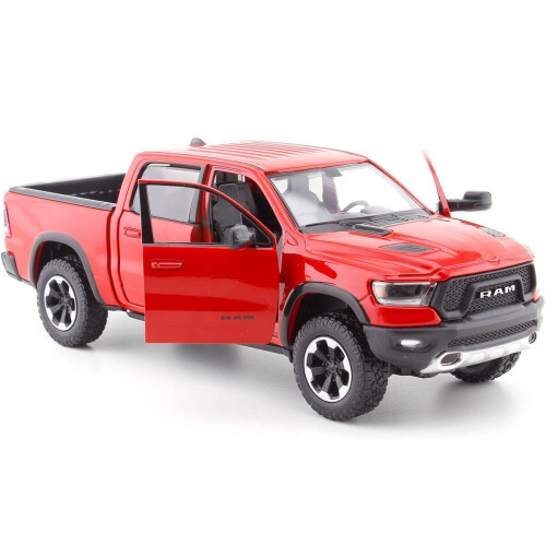 RAM 1500 Crew Rebel 2019 1:27 model Motormax 79358 2