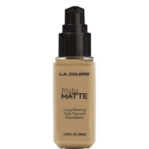 Truly Matte Foundation, CLM355 Mittelbeige 1