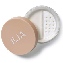 Ilia - Soft Focus Finishing Powder | Ikke-giftig vegansk grusomhedsfri talkisk fri letv?gt + langvarig for alle hudtyper (0,32 oz | 9 g)