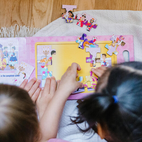 Melissa & Doug Melissa & Doug Παιχνίδι Ταξιδιού με Μαγνητικά Παζλ Πριγκίπισσες (2 Παζλ 15 Τεμαχίων) 1