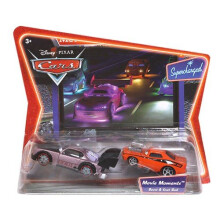 Momentos de la pel   cula Cars de Disney Pixar: Boost y Snot Rod con los coches de los personajes en el reverso de la tarjeta Desert original
