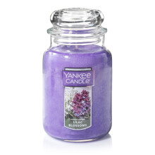 Candle Yankee Lilac Blossoms parfumat Clasic 22oz Borc mare cu o singura lumnare de fitil peste 110 ore de ardere perfecta pentru adunari ?i dec