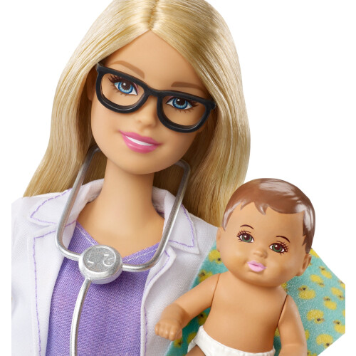 Barbie Muñeca Barbie Doctora y Accesorios 1