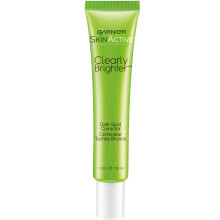 Garnier SkinActive Clearly Brighter Dark Spot Corrector with Vitamin C 1 Fl Oz (30mL) 1 Count (Packaging May Vary)