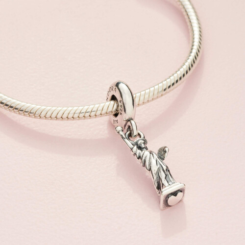 Pandora Pandora New York Statue of Liberty Ding 1
