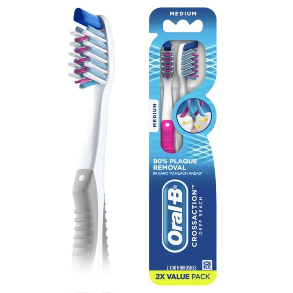 Oral-B CrossAction Deep Reach Toothbrushes Medium 2 Count