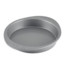 Farberware neprilnav    forma na pecenie / forma na tortu s neprilnav   m povrchom okr   hla - 9 palcov siv   , 1 kus (balenie po 1)