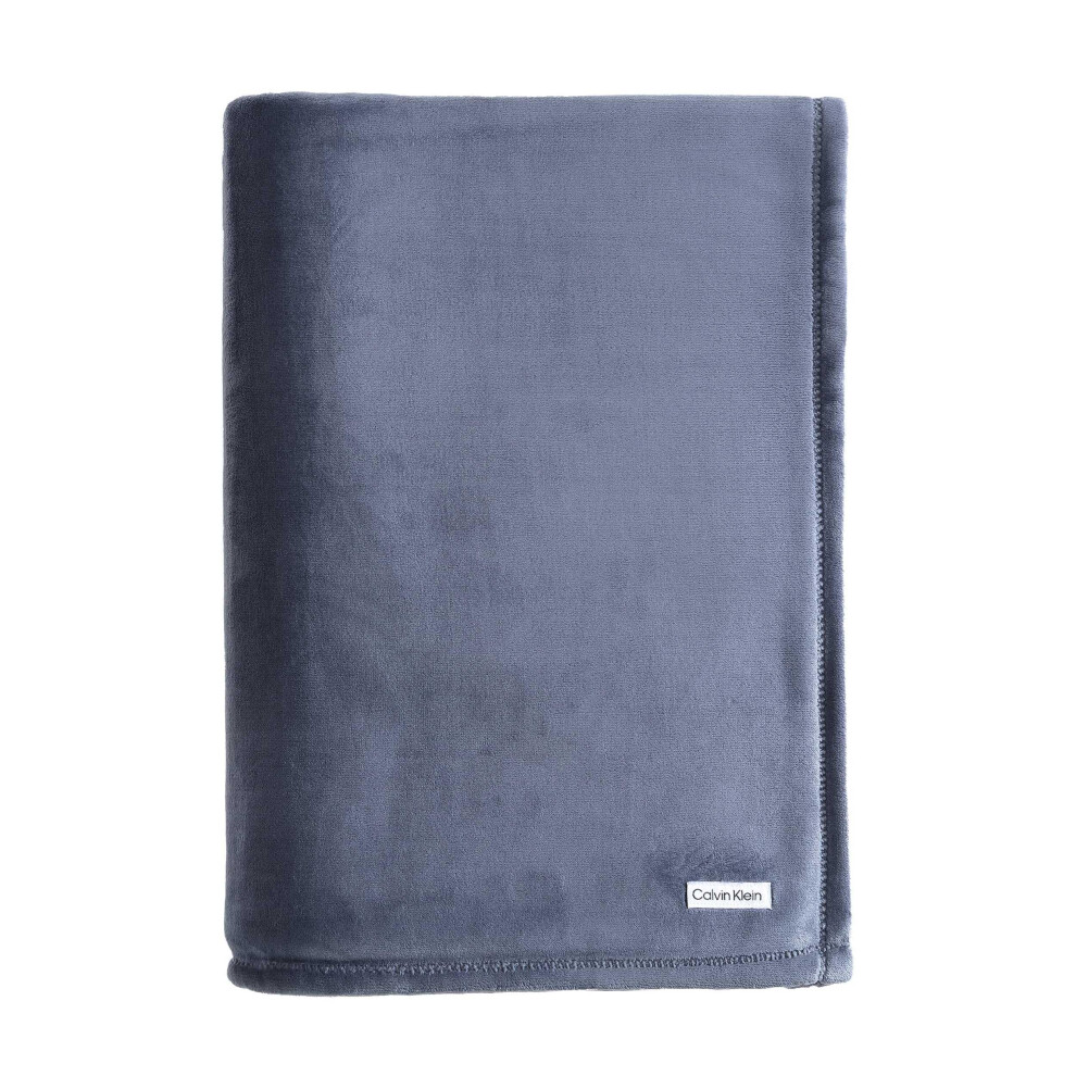 Calvin Klein - Twin Blanket  Super Soft Plush Bedding  Luxury Bed Blanket (Core Plush Slate Blue  Twin)