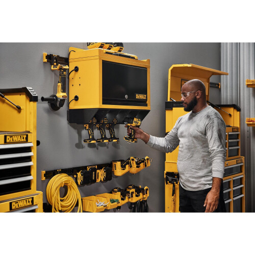 DeWalt DEWALT Plastic Bins 10lb Capacity DEWALT Workshop Storage System Compatible (DWST82813) 1