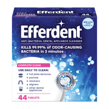 Efferdent-proteesien puhdistustabletit, t ydellinen puhdistusaine hammasproteeseille ja hammaslaitteille, 44 tablettia