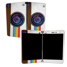 MIGHTY SKINS hiilikuituinen suojakuori Microsoft Surface Duolle - Vintage Polaroid | Suojaava ja kest v teksturoitu hiilikuitupinnoite | Helppo