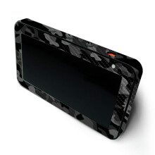 Piel de fibra de carbono Mayyyskins para Amazon Echo Show 5 (Gen 1 y Gen 2) - CAMO NEGRO | Acabado de fibra de carbono con textura duradera | Fcil d