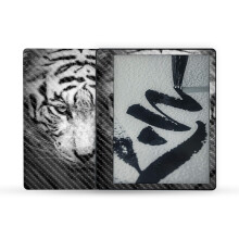 MightySkins Carbonfaser-Skin, kompatibel mit Amazon Kindle Scribe (2022), vollstndige Umhllung  Mono Tiger | Schtzende strukturierte Carbonfa