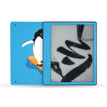 MightySkins Carbonfaser-Skin, kompatibel mit Amazon Kindle Scribe (2022), vollstndige Umhllung  Skater Penguin | Schtzende strukturierte Car