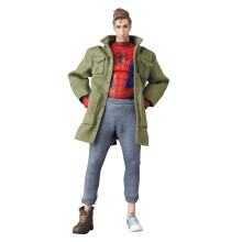 Medicom Toy Mafex n. 235 Spider-Man (Peter B Parker) Renewal Ver. Action figura dipinta di circa 160 mm di altezza.